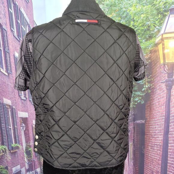 Tommy Hilfiger Diamond Quilt Vest, Large - Picture 2 of 4